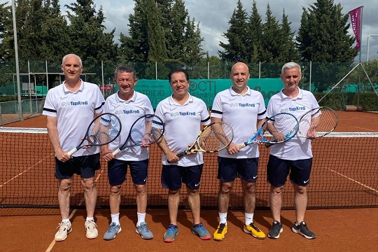 Yapı Kredi Tenis takımımız Türkiye Masters Takımlar Şampiyonasını başarı ile tamamladı.