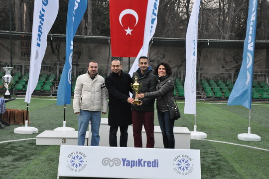 Futbol Turnuvası Şampiyonu Bilişim Teknolojileri ve Operasyon Yönetimi Takımı!