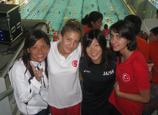 Çalışma arkadaşımız Nezahat Tokat’ın kızı Cansu Buket Tokat yüzmede Türkiye Rekoru kırdı.