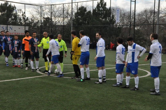 İstanbul Futbol Takımımız Basisen Futbol Turnuvası’nda ikinci oldu.
