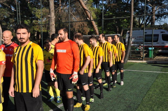 BizClub Futbol Turnuvası YKB CUP ve YKB LİG gruplarının ilk hafta maçları tamamlandı.