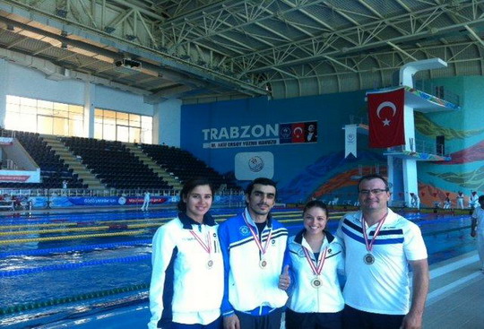Yüzücülerimiz Trabzon’da yine tulum çıkardı...