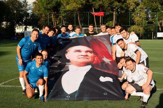 Yapı Kredi 78.Yıl İstanbul Futbol Turnuvası Dördüncü hafta müsabakaları tamamlandı...