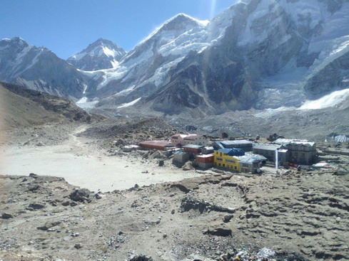 Yakut ekibimizden Kadir Özkaya’nın Everest Base Camp yürüyüşü