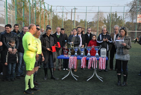 Basisen Futbol Turnuvası'nın Şampiyonu Yapı Kredi Bölge Takımımız oldu!