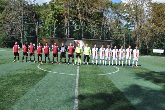 BizClub Futbol Turnuvasında ilk aşama grupları tamamlandı.