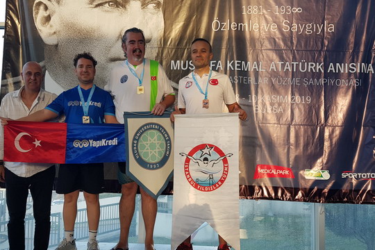 Yüzme Takımımız Mustafa Kemal Atatürk anısına yapılan Türkiye Masterlar Yüzme Şampiyonası’nda kulaç attı.