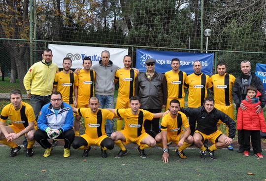 Yapı Kredi 2014 yılı İstanbul Bölge Futbol Turnuvası’nda  “final” haftası...