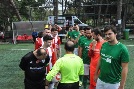 Futbol turnuvasında İlk tur karşılaşmaları tamamlandı.