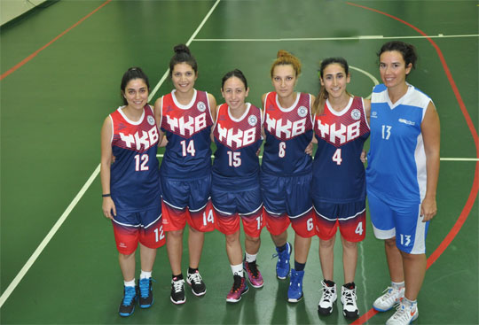 Yapı Kredi Bayan Basketbol Takımı Hardline  Şirketler Kadınlar Basketbol Ligi’nde...
