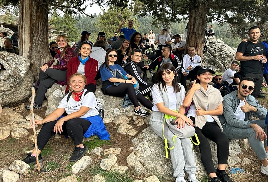 Adana Bölge çalışanları Aladağlar Başkanın Çardağı Trekking turunda unutulmaz bir gün geçirdi!