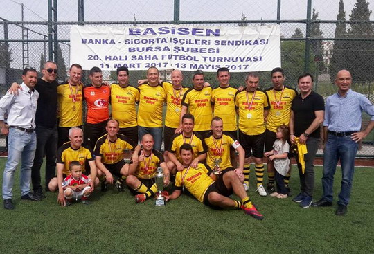 Bursa Basisen Futbol Turnuvası’nda Şampiyon Yapı Kredi!
