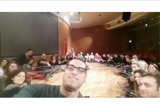 Tiyatro Stüdyosu’ndan yeni dönem selfie’si !