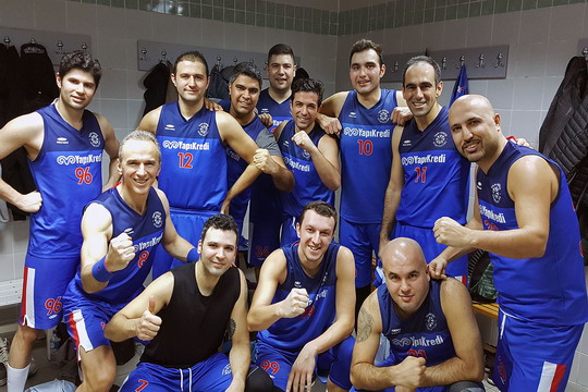 İstanbul Erkek Basketbol Takımımızın galibiyet serisi devam ediyor...