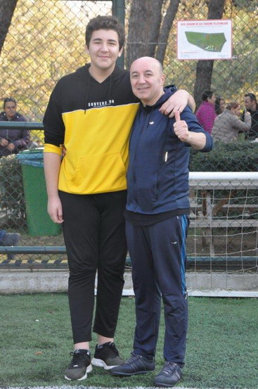 BizClub İstanbul Futbol Turnuvasında Final Heyecanı