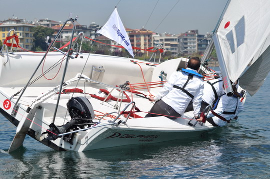 Koç Topluluğu Spor Şenliği Yelken Yarışlarında Yelken Takımımız İkinci oldu.