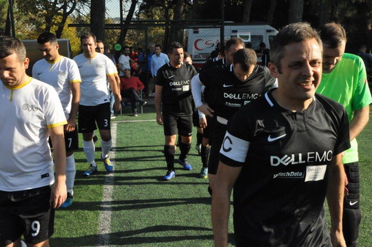 2019 Yılı BizClub İstanbul Futbol Turnuvası’nda Çeyrek Final karşılaşmaları geçtiğimiz hafta sonu Cumartesi  ve Pazar günü oynanan maçlarla tamamlandı.