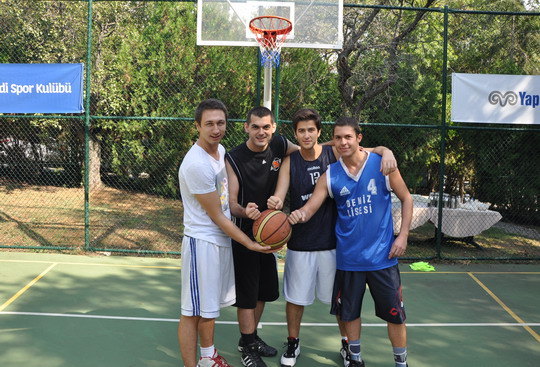 Soner Barutçuoğlu anısına düzenlenen 3'üncü Streetball Turnuvası tamamlandı...
