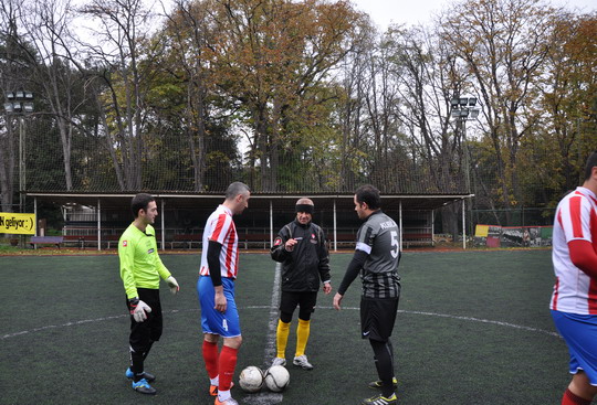 Yapı Kredi Futbol Turnuvası’nda 9. hafta maçlarıyla Çeyrek final eşleşmeleri belli oldu...