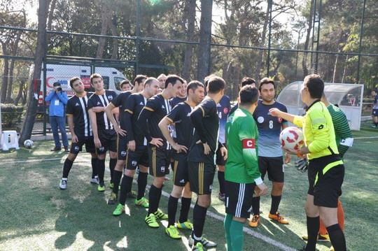 Futbol Turnuvasında A, B ve C gruplarında oynanan karşılaşmalarla altıncı hafta maçları geride kaldı.