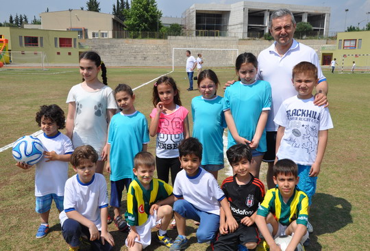 Yapı Kredi Bölge Spor Şenliği’nin 14'üncüsü Adana'daydı...