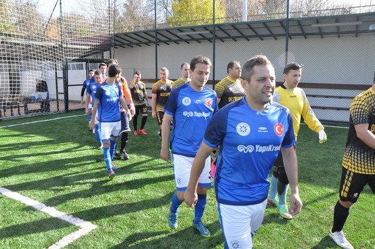 Basisen İstanbul Futbol Turnuvası başladı...