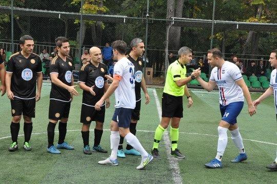 Yapı Kredi 78.Yıl İstanbul Futbol Turnuvası müsabakaları başladı!