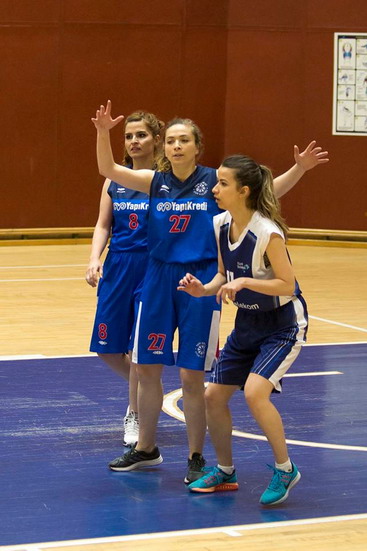 Kadın basketbolcularımız WCBL’yi tamamladı...