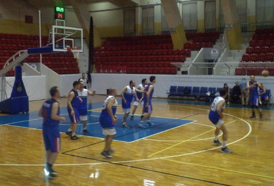 Koç Topluluğu 29. Spor Şenliği Adana Bölge Basketbol Turnuvası şampiyonu Yapı Kredi...