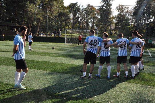 BizClub Futbol Turnuvasında ilk aşama grupları tamamlandı.