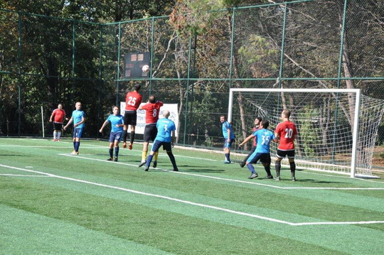 Futbol Turnuvası’nın üçüncü haftasında ailelerin ilgisi görülmeye değerdi!
