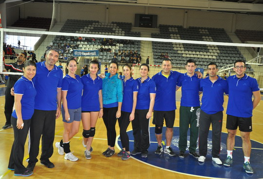 Yapı Kredi Bölge Spor Şenliği’nin 13'üncüsü İzmir'deydi...