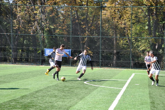 Futbol Turnuvası ikinci hafta maçlarında sürpriz sonuçlar...