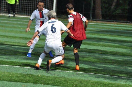 BizClub Futbol Turnuvasında ilk aşama grupları tamamlandı.