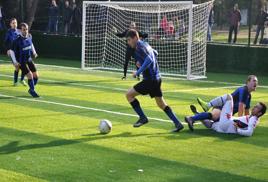 Yapı Kredi Futbol turnuvasında ikinci tur ilk maçları tamamlandı.