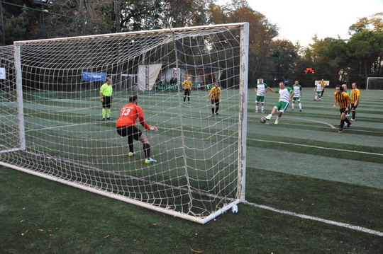 BizClub Futbol Turnuvasında ilk aşama grupları tamamlandı.
