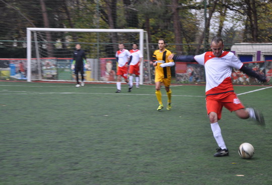 Yapı Kredi Futbol Turnuvası’nda 9. hafta maçlarıyla Çeyrek final eşleşmeleri belli oldu...