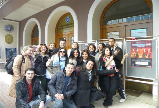 “Amphitryon 2012” yeni sezon perdesini Bursa’da açtı !