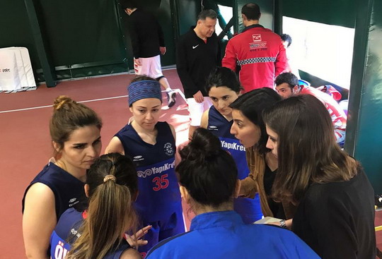 Kadın Basketbol Takımımız Koç Topluluğu Spor Şenliği Basketbol Turnuvası açılış gününde iki maça çıktı...