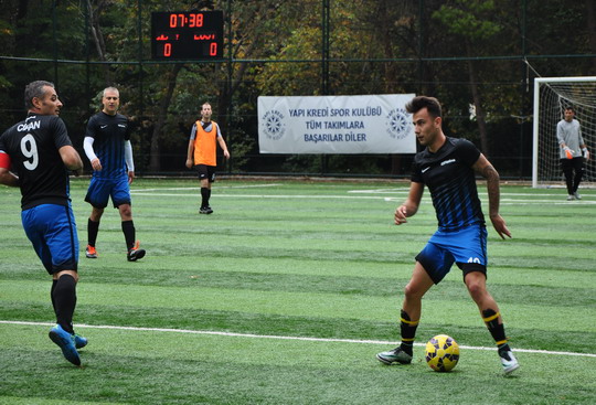Yapı Kredi 2016 Yılı İstanbul Bölge Futbol Turnuvası ilk hafta karşılaşmalarıyla başladı.