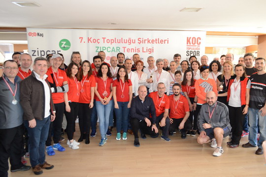 Koç Topluluğu 7. Zipcar Tenis Ligi’nde şampiyon Yapı Kredi...