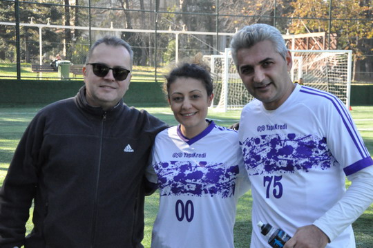 Futbol Turnuvası’nda finallere gidecek takımlar netleşmeye başladı...