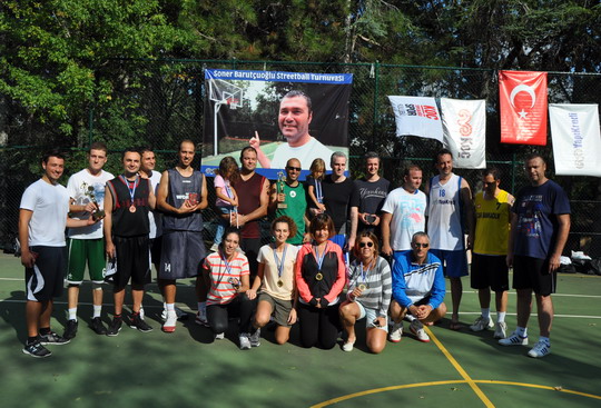 Soner Barutçuoğlu anısına düzenlenen 3'üncü Streetball Turnuvası tamamlandı...