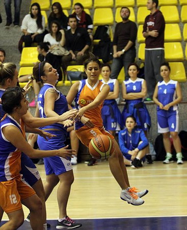 Yapı Kredi'nin Perileri WCBL’de ikinci sıraya yerleşti...