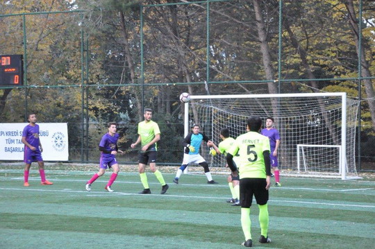 Futbol turnuvasında CUP ve LİG gruplarında Çeyrek Final eşleşmeleri belli oldu.