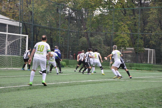 Futbol Turnuvası dördüncü hafta maçlarında rekabet kızışıyor...