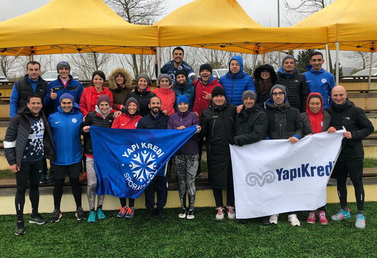 Atletlerimiz Koç Topluluğu 29. Spor Şenliği yarışlarında derece için koştular...