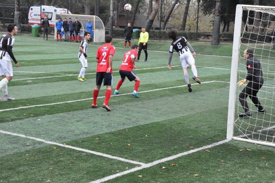 Yapı Kredi İstanbul Bölge Futbol Turnuvası’nda Yarı Final heyecanı başladı.