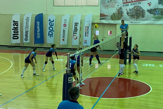 Şampiyon Yapı Kredi!