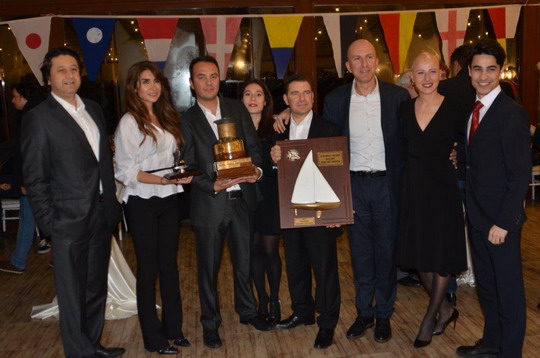 Yelken Takımımız IRC 4  sınıfında 2018 İYK Trofesi birincilik ödülünü törenle aldı.